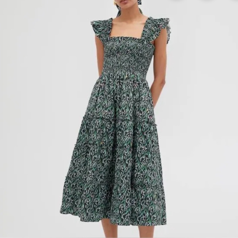 Hill House The Ellie Nap Dress in Black Lily of the Valley NWOT